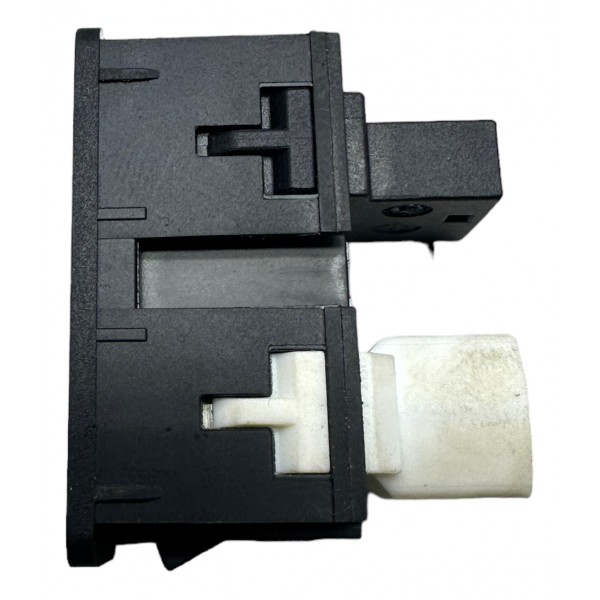 Tomada Usb Serial Auxiliar Bmw 320i 2.0 2016 Preto