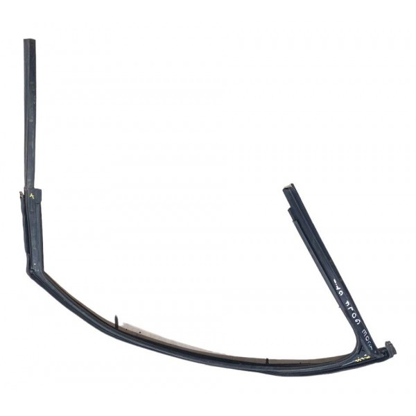 Guarnição Borracha Interna Dianteira Esquerda Golf Gti 2015