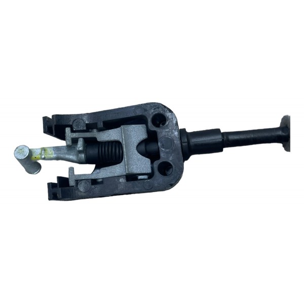 Trava Eletrica Porta Traseira Esquerda Vw Golf Gti 2.0 2015