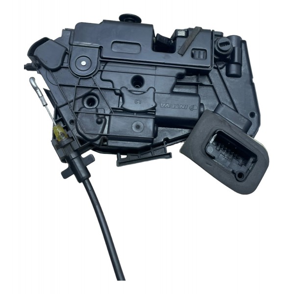 Trava Eletrica Porta Traseira Esquerda Vw Golf Gti 2.0 2015