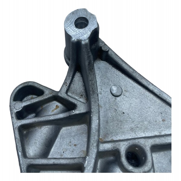 Base Suporte Motor Direito Vw Golf 2.0 Gti 2015