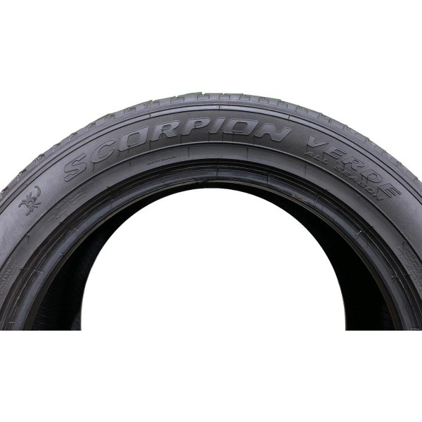 Par Pneu Pirelli Scorpion Verde 235/55 Aro 18 Otimo Estado