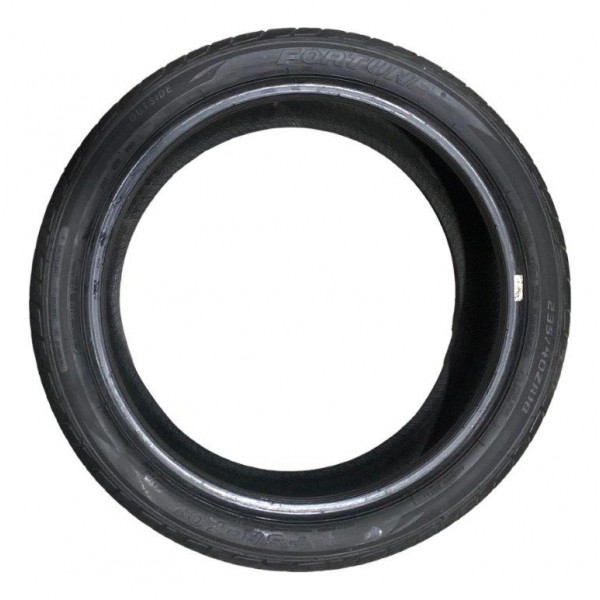Pneu Fortune Fsr-701 235/40 Aro 18 Meia Vida
