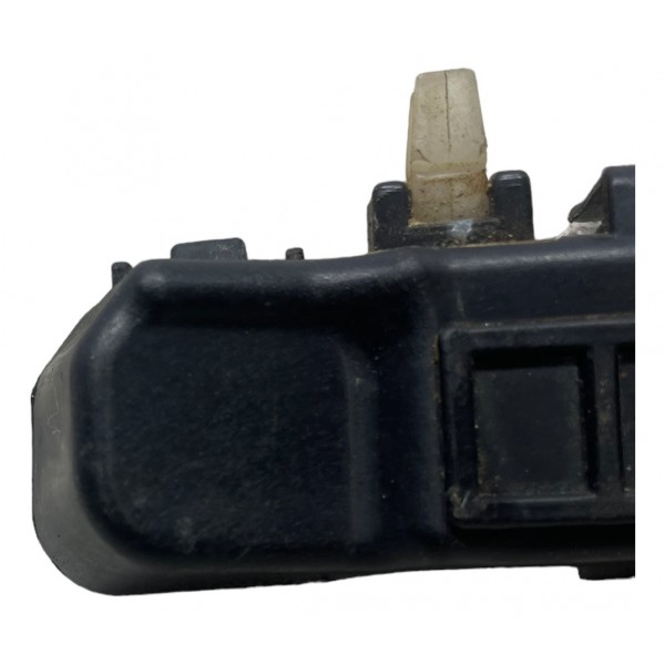 Guia Parachoque Dianteiro Esquerdo Hyundai Veloster 1.6 2012