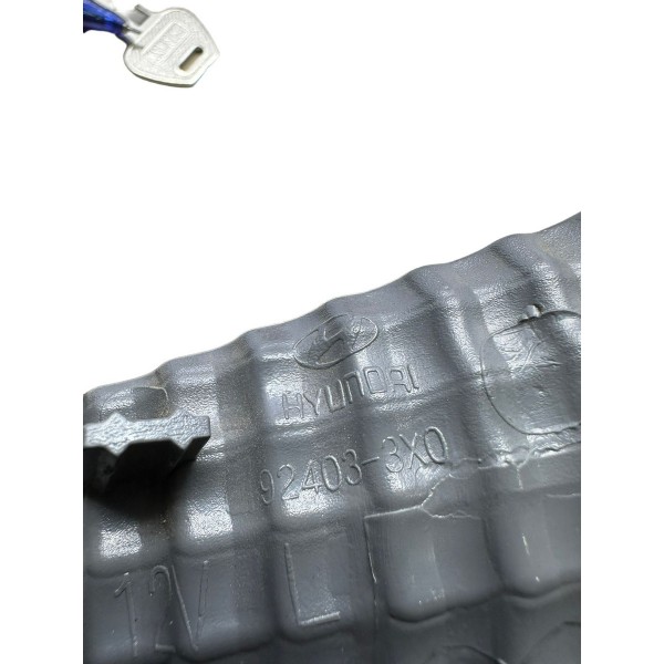 Lanterna Tampa Traseira Esquerda Elantra 2.0 2014