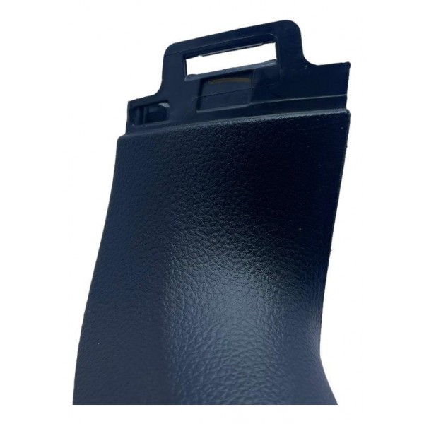 Acabamento Fixacao Corinha Bagagito Esquerdo Golf Gti 2.0