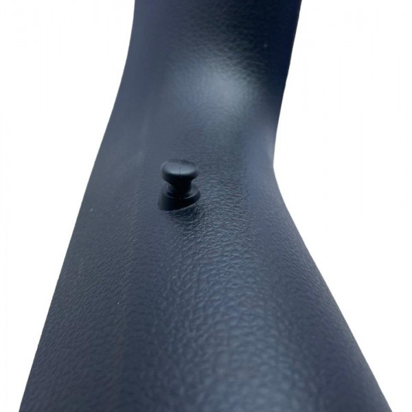 Acabamento Fixacao Corinha Bagagito Esquerdo Golf Gti 2.0