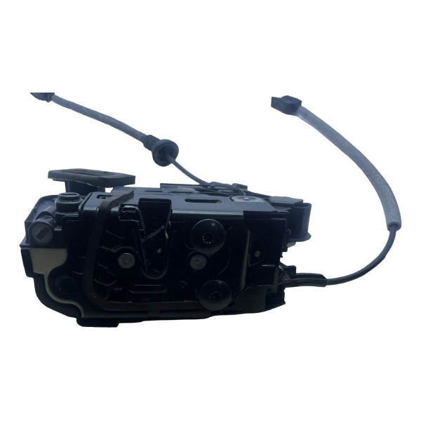 Trava Elétrica Porta Traseira Esquerda Vw Golf Gti 2.0 2015