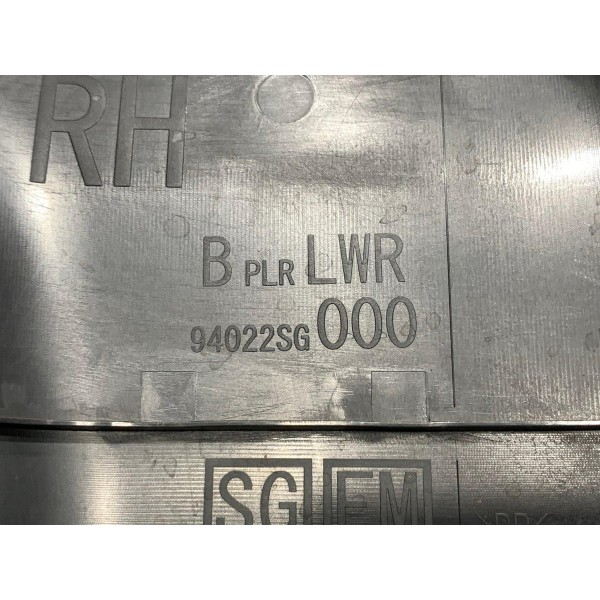 Acabamento Coluna Central Direito Subaru Forester Xt 2.0 15