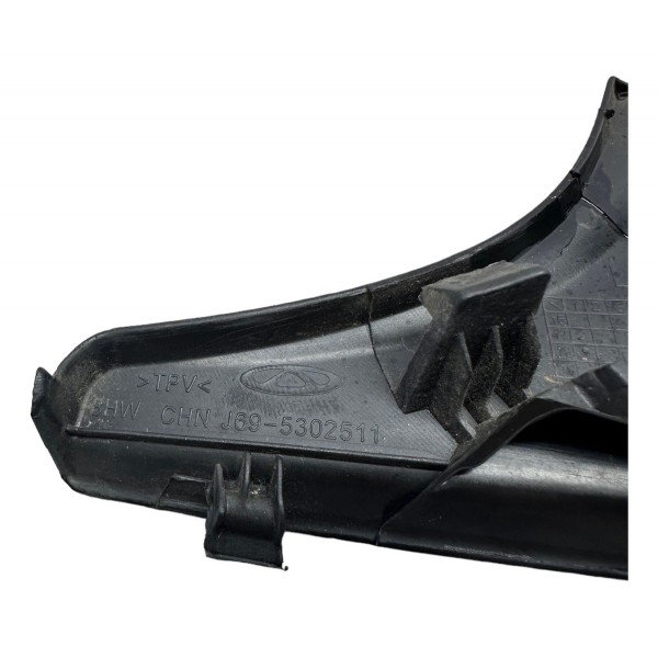 Moldura Lateral Grelha Capo Esquerdo Chery Tiggo 2 1.5 19