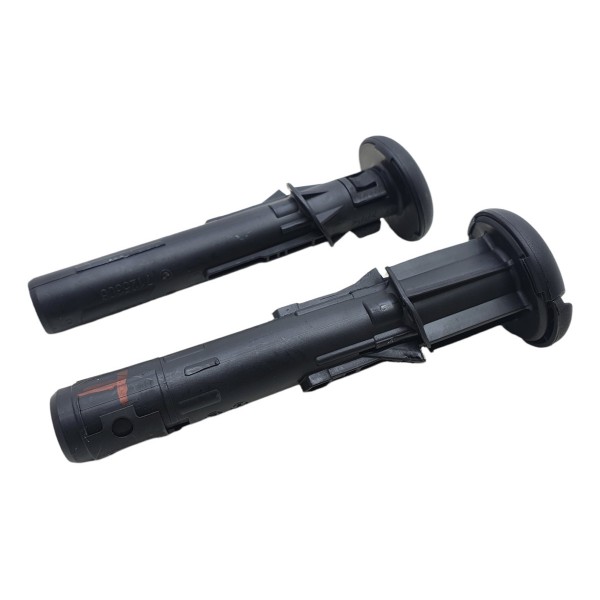 Guia Encosto De Cabeça Traseiro Esquerdo Bmw X1 2.0 2015 Preto