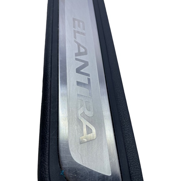 Soleira Externa Porta Dianteira Esquerda Elantra Gls 2.0 14