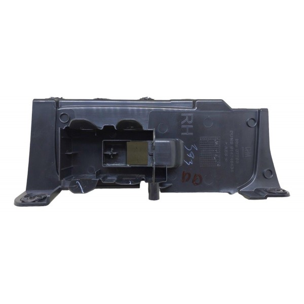 Moldura Botão Vidro Eletrico Dianteiro Direito Tracker 1.2