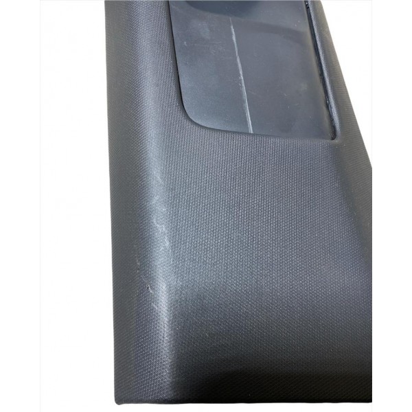 Acabamento Superior Coluna Central Esquerda T-cross Ler