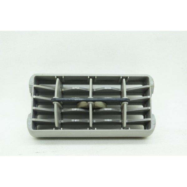 Moldura Difusor Saida De Ar Traseira Direita Volvo Xc90 2004