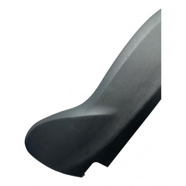 Moldura Direita Banco Passageiro Azera 3.0 2014